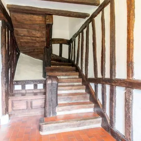 Dream 6-bedroom With Private Tennis Court Prázdninový dům Le Tilleul