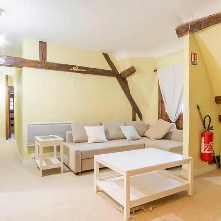 Prázdninový dům Dream 6-bedroom With Private Tennis Court