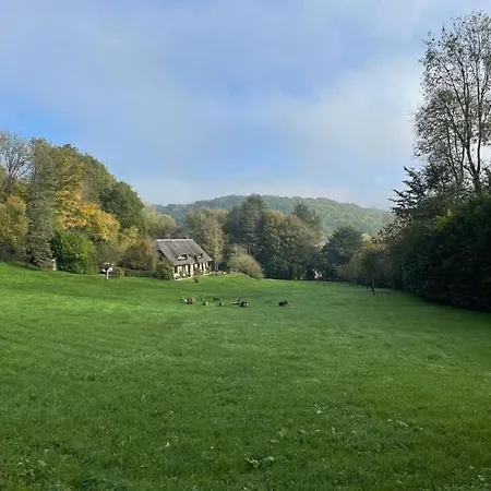 Dream 6-bedroom With Private Tennis Court *