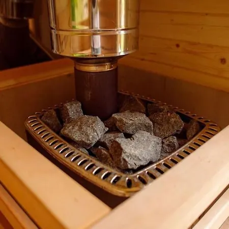 Dream 6-bedroom With Private Tennis Court Prázdninový dům Le Tilleul