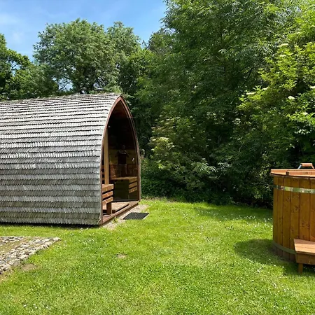 Prázdninový dům Dream 6-bedroom With Private Tennis Court